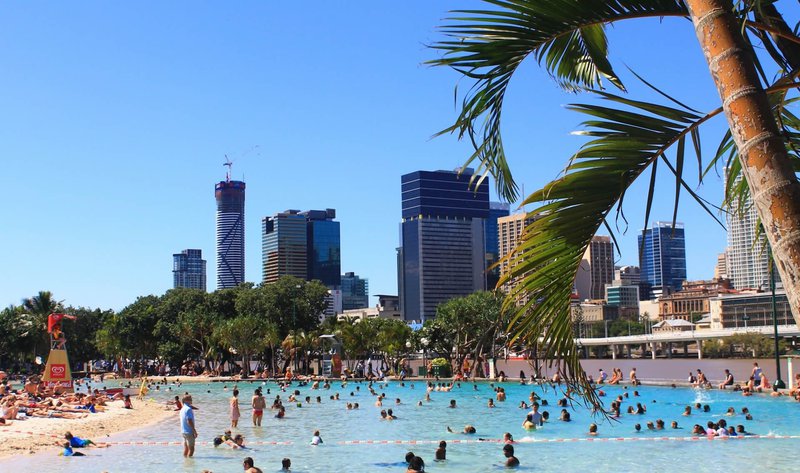 brisbane city lagoon pool.jpg