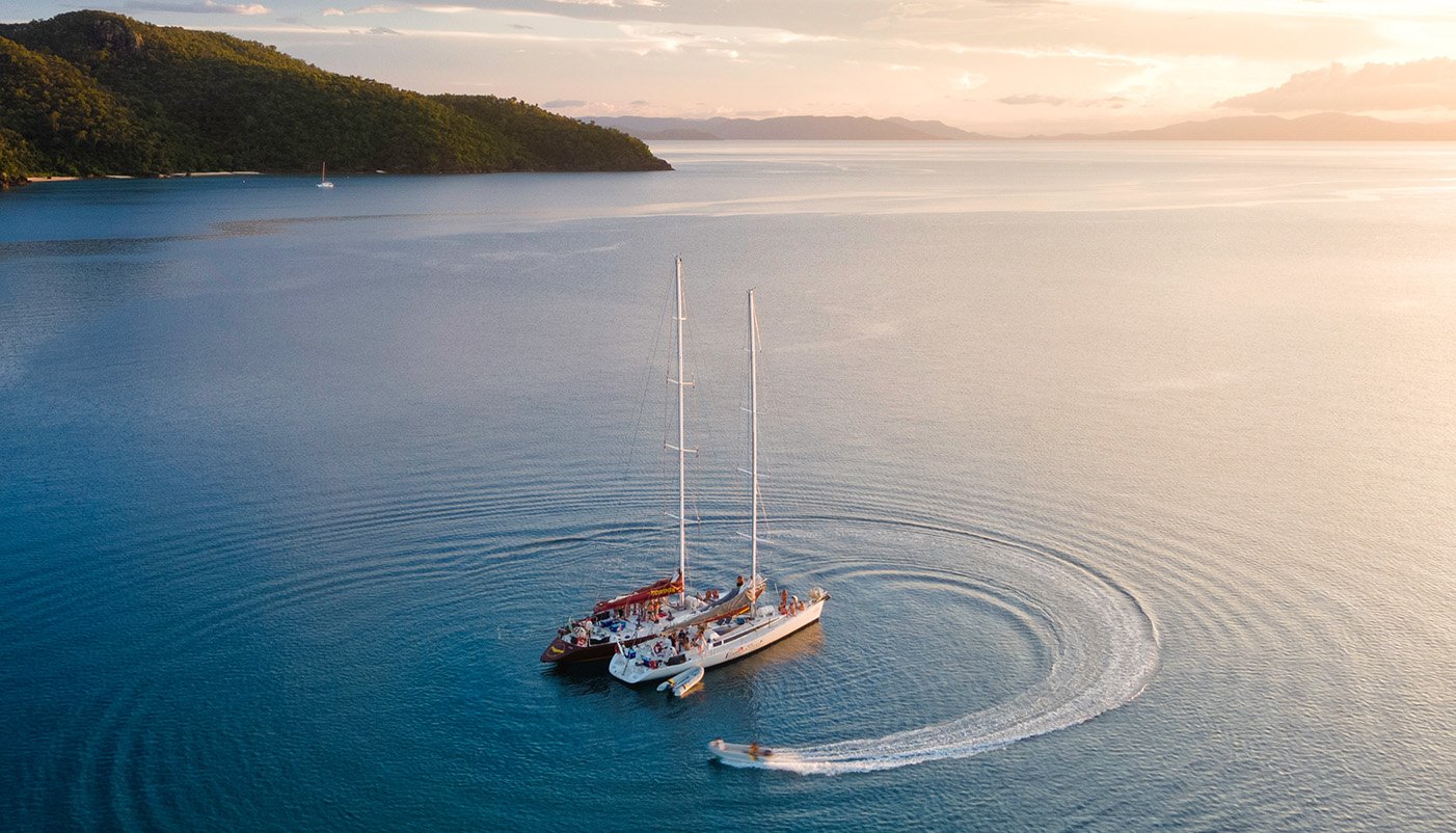 Oz East Coast Whitsundays Boat