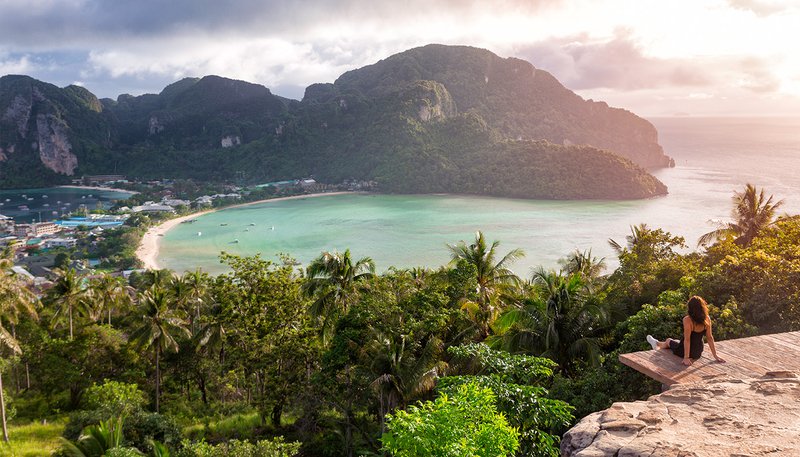 Thai Intro Phi Phi Viewpoint